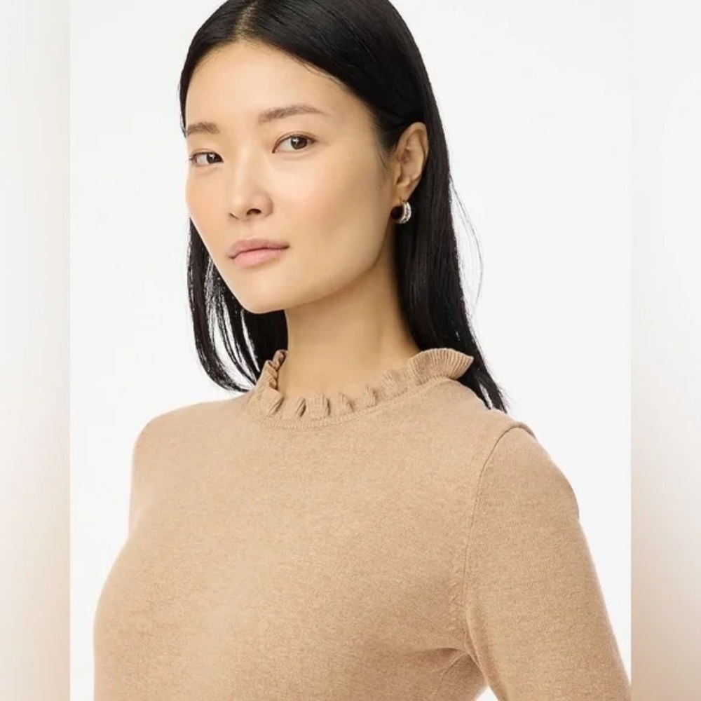 NWT J.Crew Factory Cotton Ruffle-neck Sweater in Heather Mushroom Size M